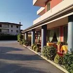 Oda ve Kahvaltı Ristorante Dussin Oderzo