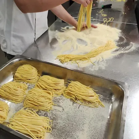 Ristorante Dussin 住宿加早餐酒店 奥德尔佐