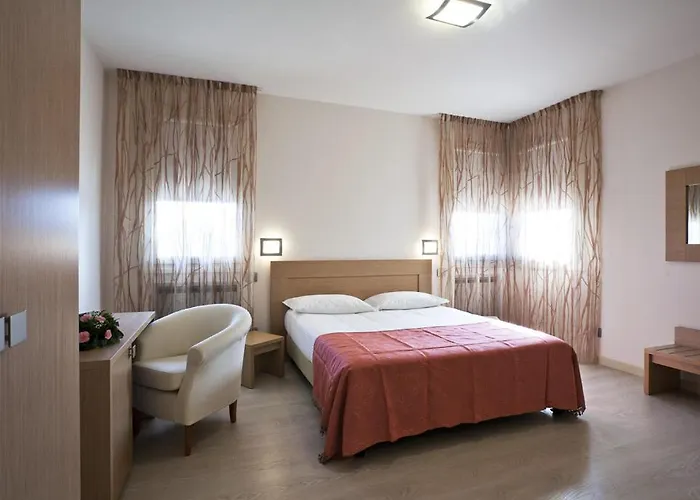 Oda ve Kahvaltı Ristorante Dussin